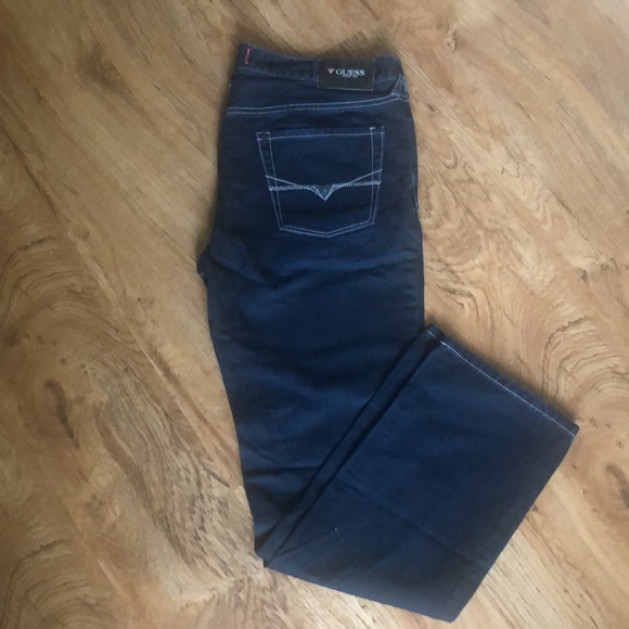 Men’s Guess Jeans Black Friday sale - Picture 3 of 6